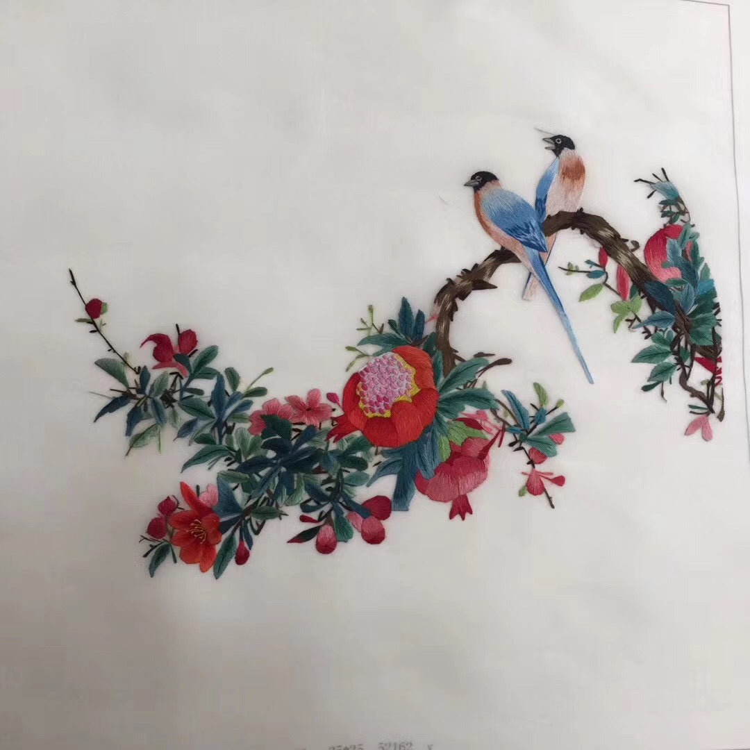 Delicate Hand embroidered Su Embroidery Silk Art:flower bird on branch 35cm 3918